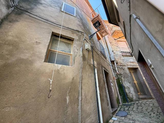 Villa Indipendente in vendita a Pettineo, Sicilia