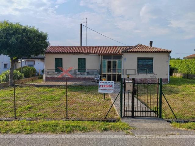 Villa Indipendente in vendita a Pettorazza, Veneto