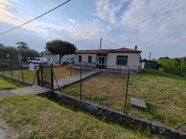 Villa Indipendente in vendita a Pettorazza, Veneto