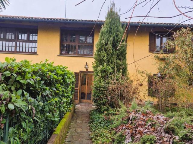 Villa Indipendente in vendita a Piemonte, Vercelli