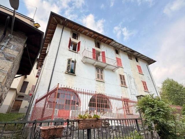 Villa Indipendente in vendita a Comunità montana della valle Trompia, Pezzaze