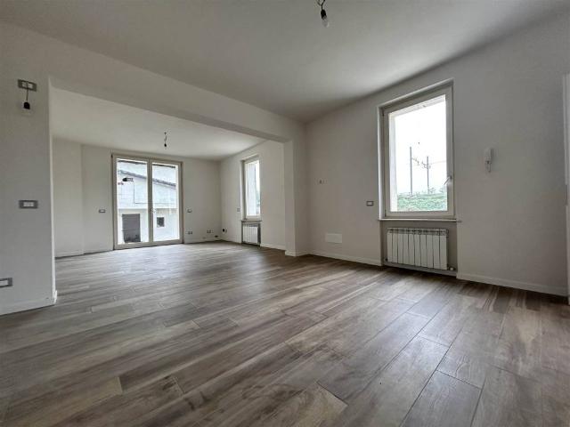 Villa Indipendente in vendita a Borghetto, Piacenza