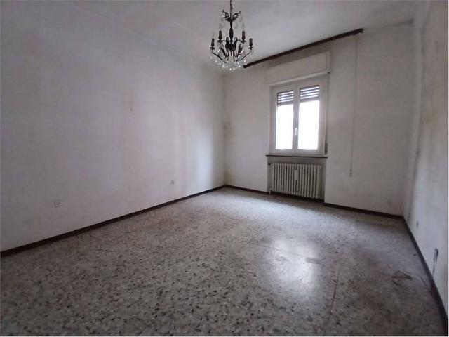 Villa Indipendente in vendita a Infrangibile, Piacenza