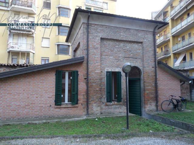 Villa Indipendente in vendita a Infrangibile, Piacenza