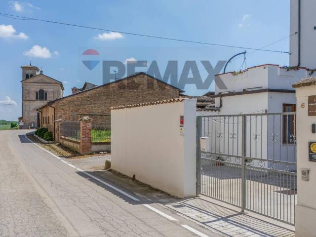 Villa Indipendente in vendita a San Lorenzo Guazzone, Lombardia