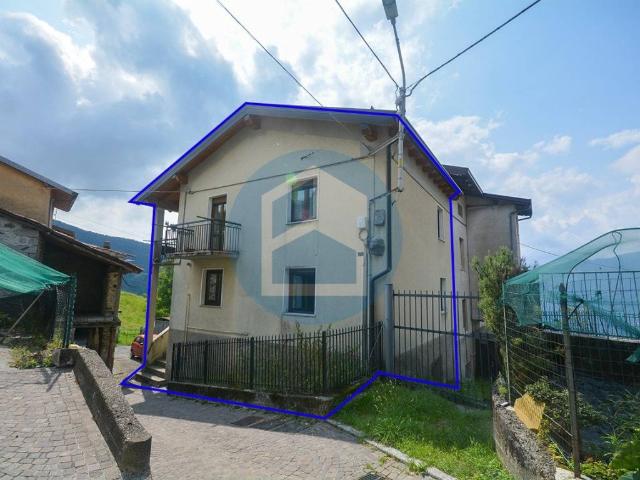 Villa Indipendente in vendita a Comunità montana della valle Camonica, Pian Camuno