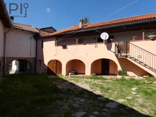 Villa Indipendente in vendita a Piana Crixia, Liguria
