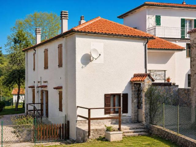 Villa Indipendente in vendita a Piana Crixia, Liguria