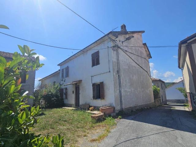 Villa Indipendente in vendita a Piana Crixia, Liguria