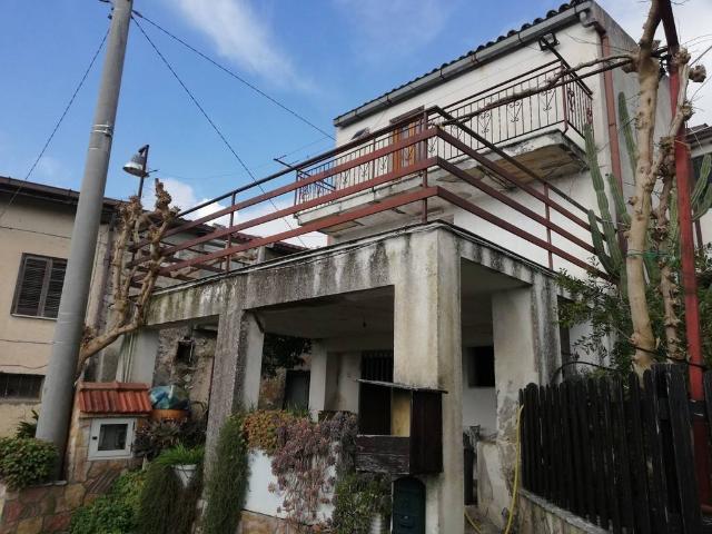 Villa Indipendente in vendita a Piana Di Monte Verna, Campania