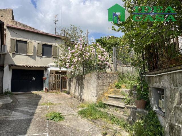 Villa Indipendente in vendita a Piana Di Monte Verna, Campania