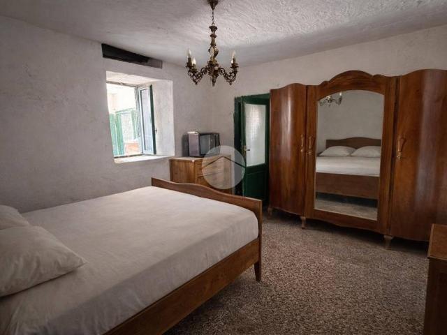 Villa Indipendente in vendita a Comunità montana della valle Camonica, Piancogno