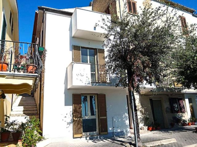 Villa Indipendente in vendita a Pianella, Abruzzo
