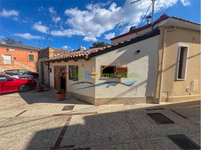 Villa Indipendente in vendita a Pianella, Abruzzo