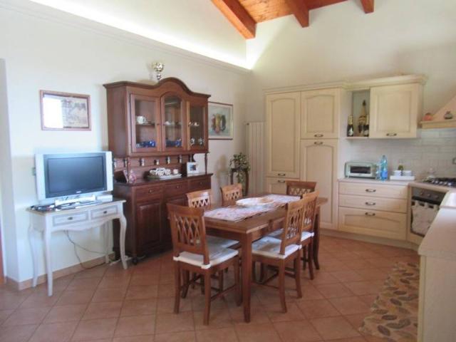 Villa Indipendente in vendita a Pianella, Abruzzo