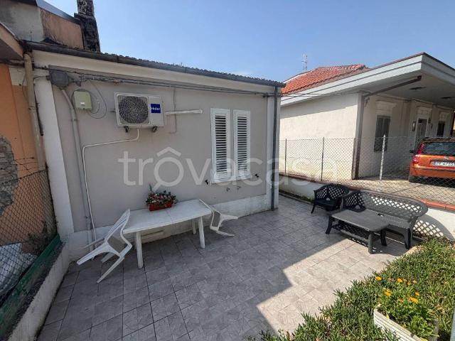 Villa Indipendente in vendita a Pianella, Abruzzo