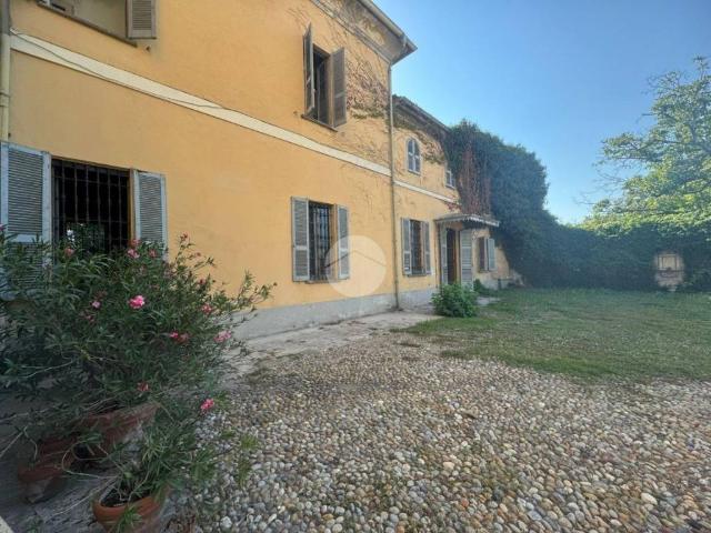 Villa Indipendente in vendita a Pianengo, Lombardia