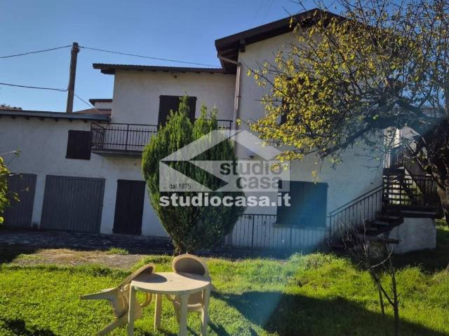 Villa Indipendente in vendita a Pianico, Lombardia