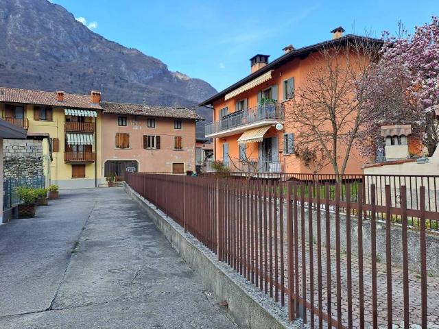 Villa Indipendente in vendita a Groppino, Piario