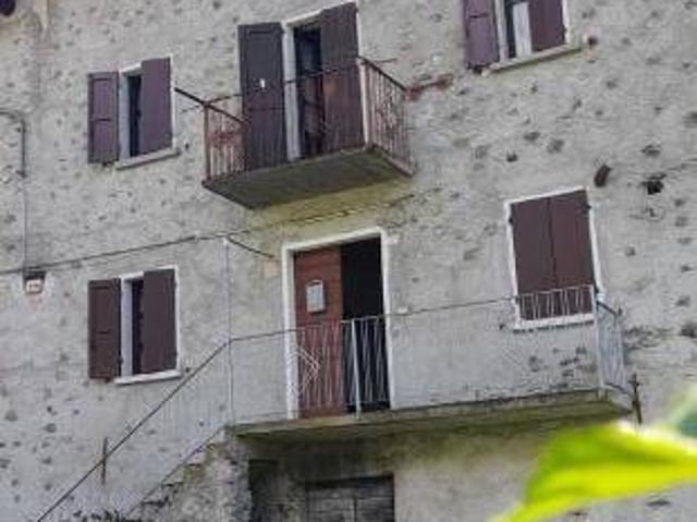 Villa Indipendente in vendita a Piateda, Lombardia