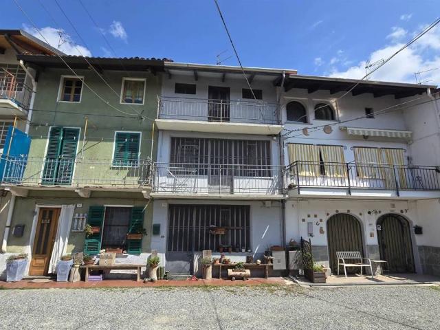 Villa Indipendente in vendita a Piemonte, Biella