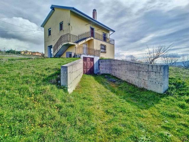Villa Indipendente in vendita a Picerno, Basilicata