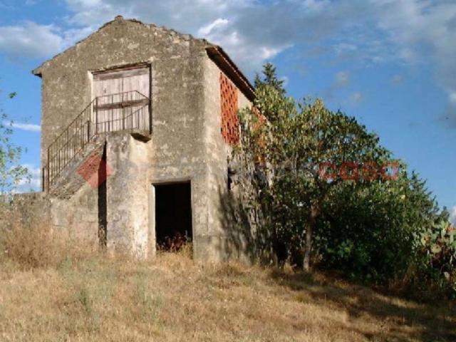 Villa Indipendente in vendita a Pico, Lazio