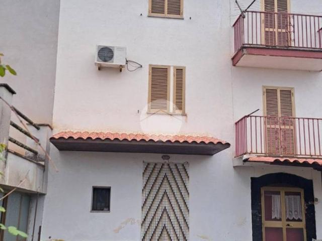 Villa Indipendente in vendita a Pico, Frosinone