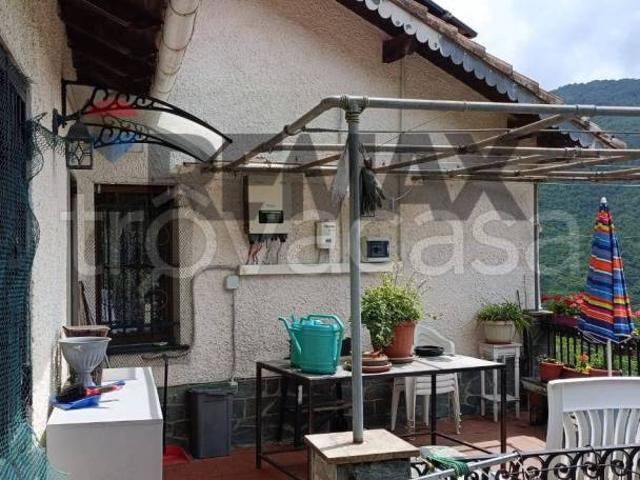 Villa Indipendente in vendita a Davagna, Liguria