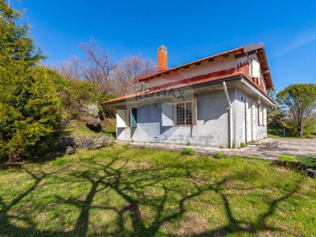 Villa Indipendente in vendita a Linguaglossa, Sicilia