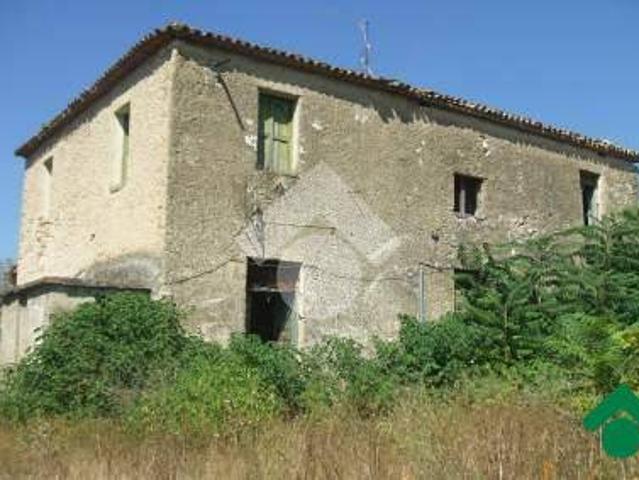 Villa Indipendente in vendita a Piedimonte San Germano, Lazio