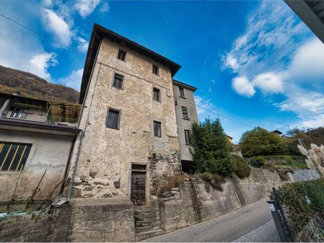 Villa Indipendente in vendita a Bannio Anzino, Piemonte