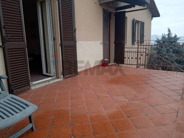 Villa Indipendente in vendita a Piegaro, Umbria