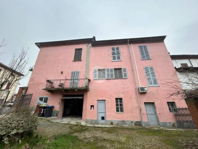 Villa Indipendente in vendita a Piemonte, Alessandria
