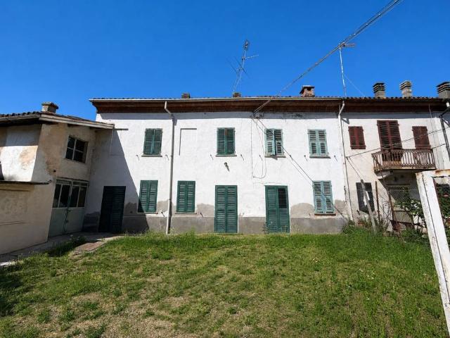 Villa Indipendente in vendita a Piemonte, Alessandria