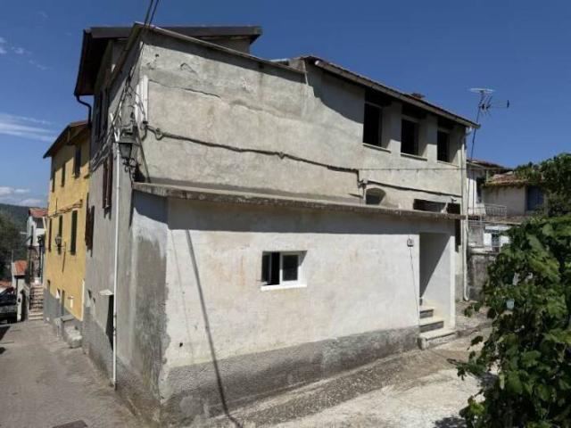 Villa Indipendente in vendita a Pietrabruna, Liguria