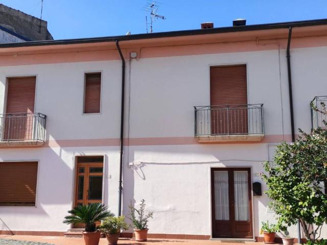 Villa Indipendente in vendita a Santa Elena Irpina, Pietradefusi