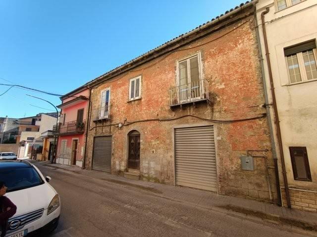 Villa Indipendente in vendita a Pietramelara, Campania
