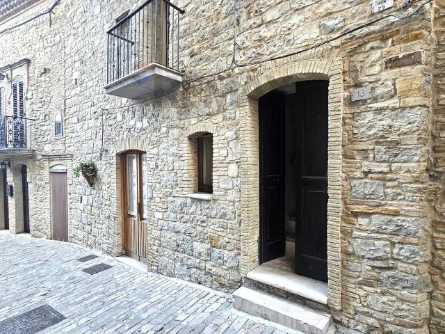 Villa Indipendente in vendita a Pietramontecorvino, Foggia