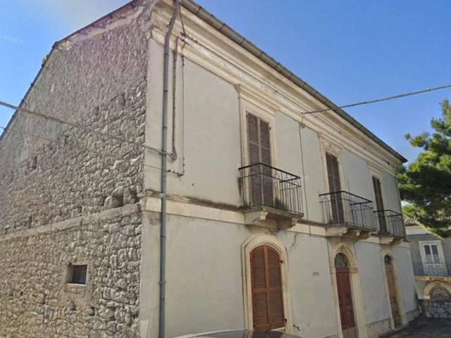 Villa Indipendente in vendita a Pietranico, Abruzzo