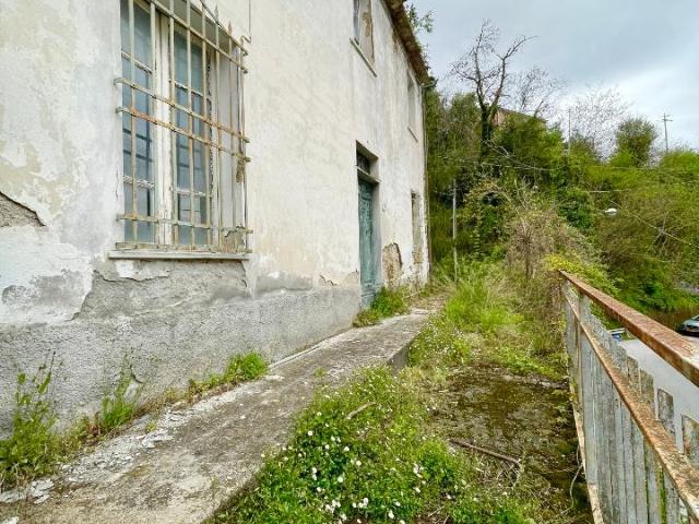 Villa Indipendente in vendita a Tonfano, Toscana