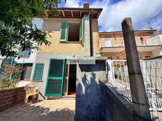 Villa Indipendente in vendita a Tonfano, Toscana