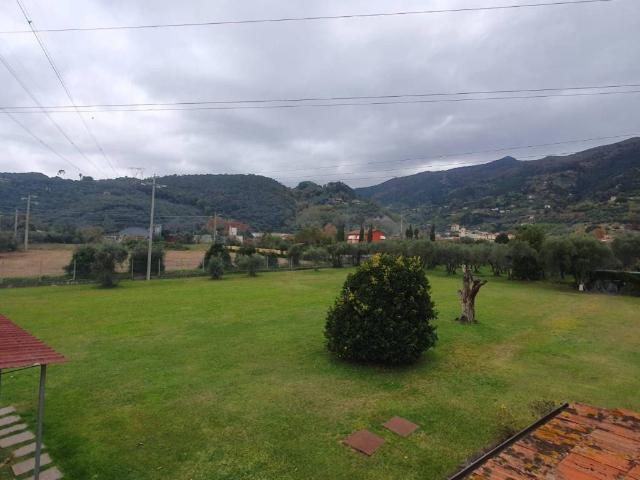 Villa Indipendente in vendita a Tonfano, Toscana