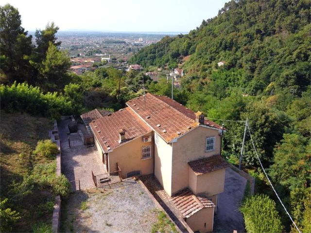 Villa Indipendente in vendita a Strettoia, Pietrasanta
