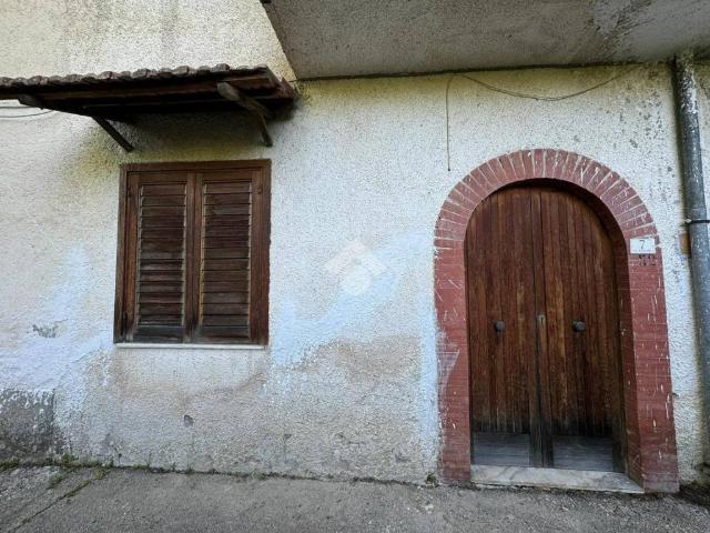 Villa Indipendente in vendita a Pietrastornina, Campania
