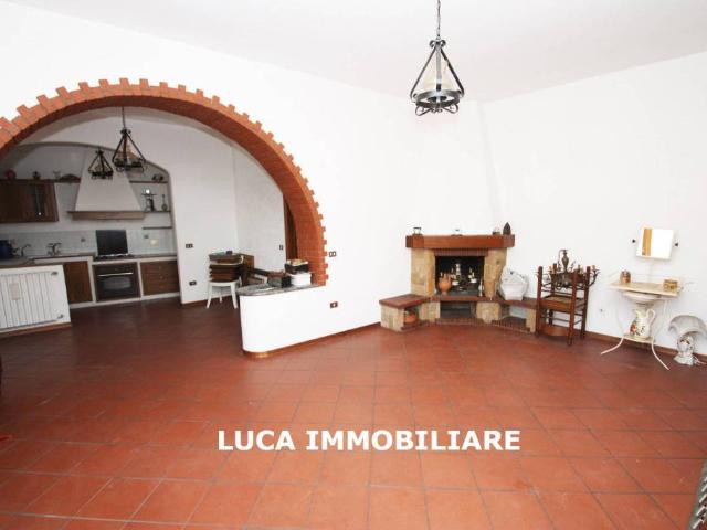 Villa Indipendente in vendita a Pieve A Nievole, Toscana