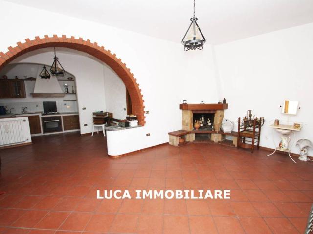 Villa Indipendente in vendita a Pieve A Nievole, Toscana