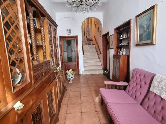 Villa Indipendente in vendita a La Colonna, Pieve A Nievole