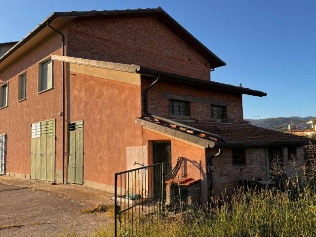 Villa Indipendente in vendita a Pieve A Nievole, Pistoia