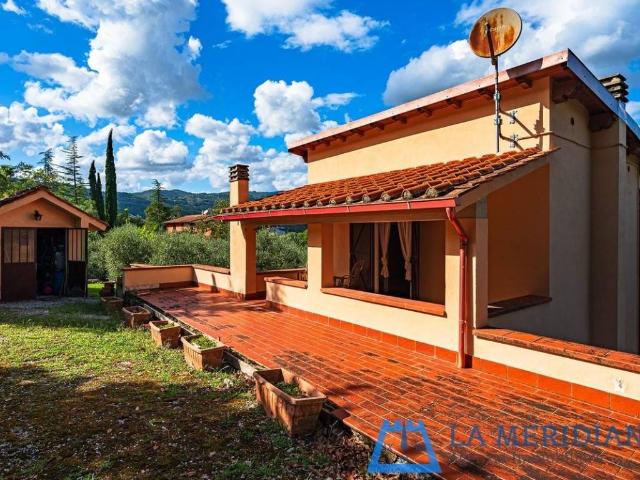 Villa Indipendente in vendita a Saette, Pieve A Nievole